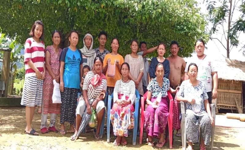 With the objective of helping poor farmers and to lessen their sufferings during the time of COVID-19 pandemic, the Ato Area Students’ Union (AASU) with assistance from SDAO Niuland distributed agricultural seeds to 203 families under Ato Area. The agricultural seeds included Maize, Soybean, Pigeon pea (Arhar dal). (Photo Courtesy: AASU)